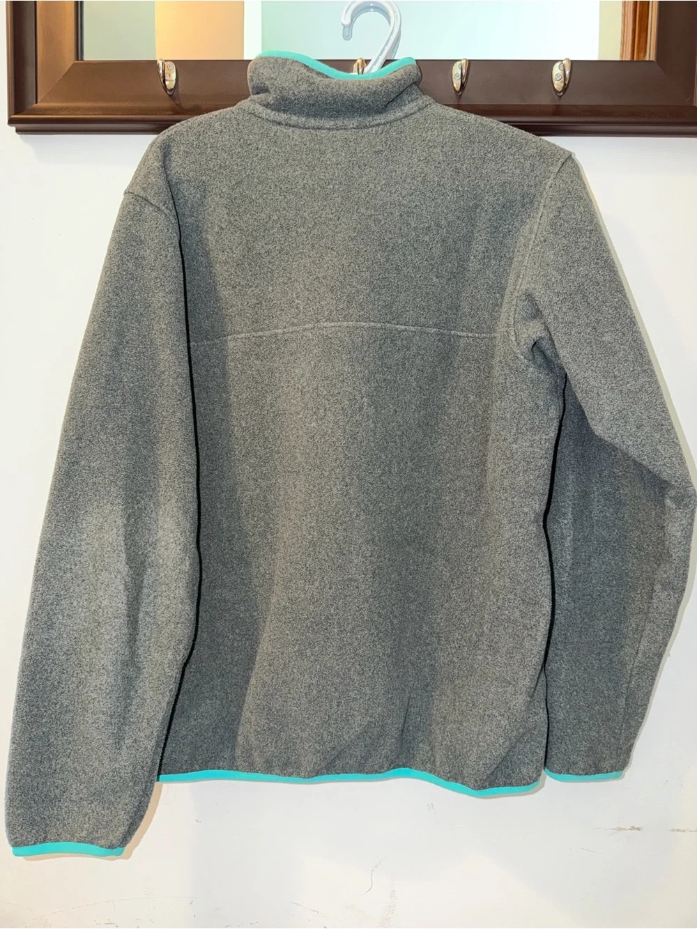 Patagonia Women's Lightweight Synchilla Snap-T Pullover Size Medium
